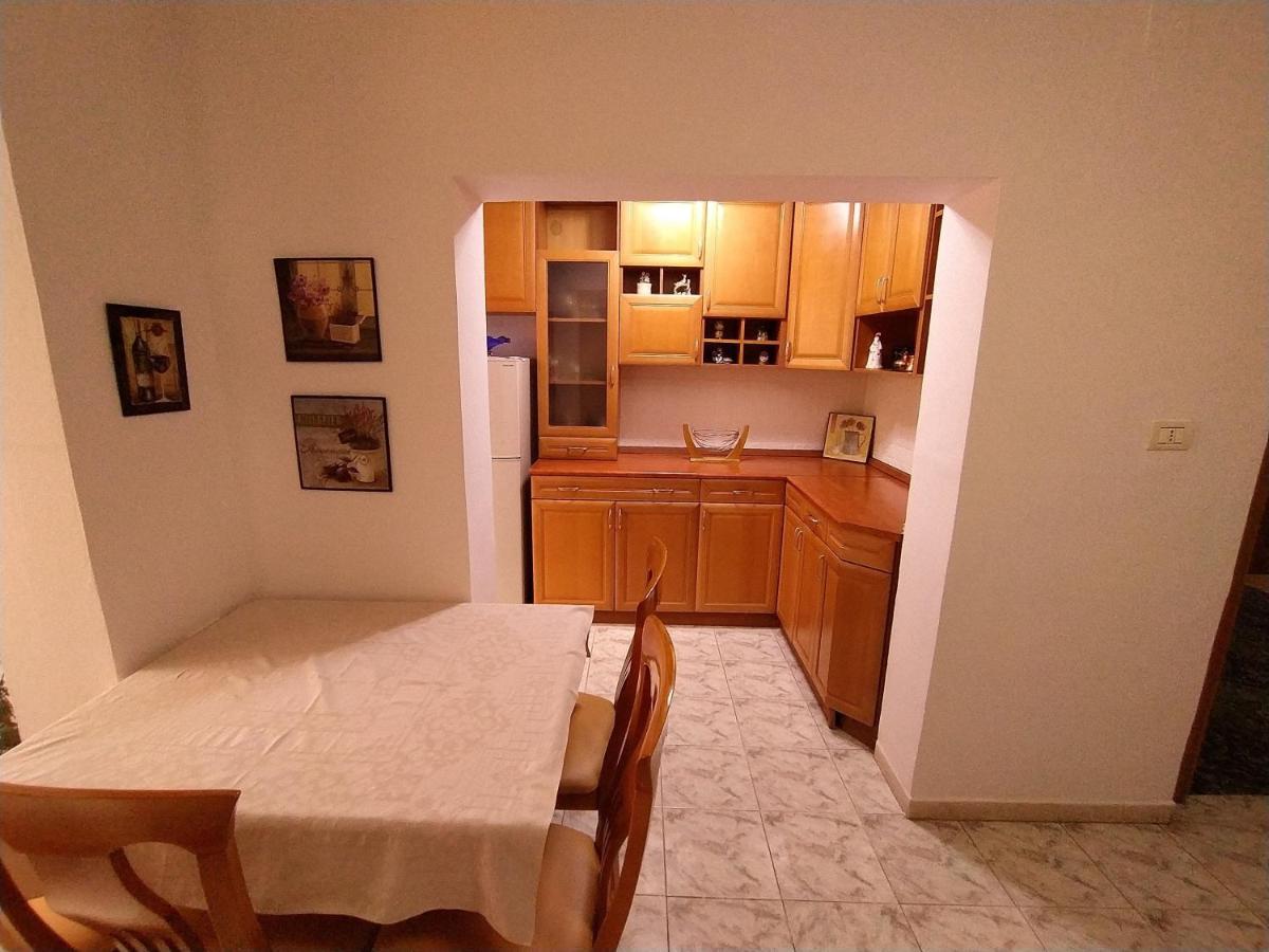 Mammy'S Home Тирана Екстериор снимка